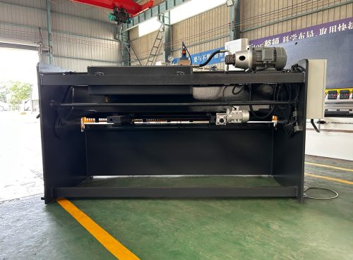 4×2500 Hydraulic Swing Beam Shearing Machine - Swing Beam Shears - ZTM Press Brake
