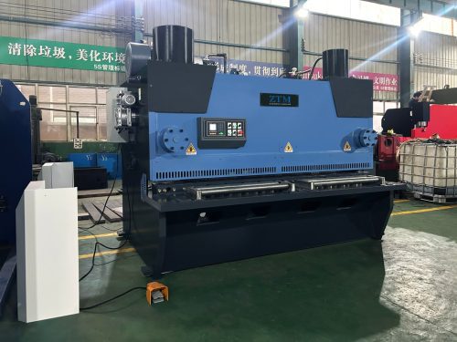 Hydraulic Guillotine Shearing Machine 25x2500mm - Guillotine Shears - ZTM Press Brake