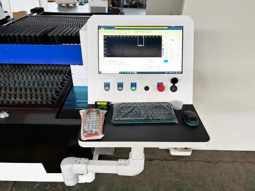 3015-3000W CNC Fiber Laser Cutting Machine - Laser Cuttin...