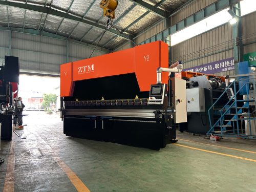 200T 4000mm CNC Press Brake - CNC Press Brakes - ZTM Press Brake