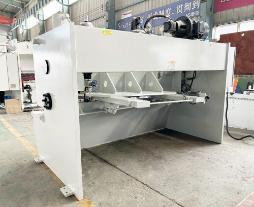 10x2500mm Hydraulic Guillotine Shearing Machine - Guillot...